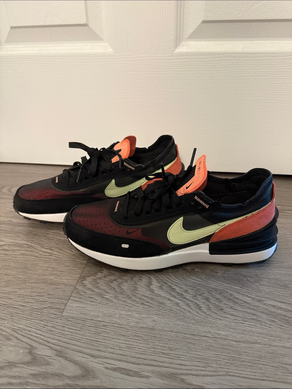 Nike Waffle One - Women's Sneaker